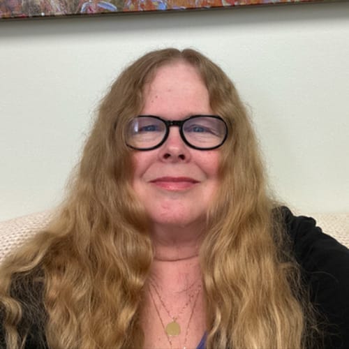 Headshot of Karen Fincher, LMFT
