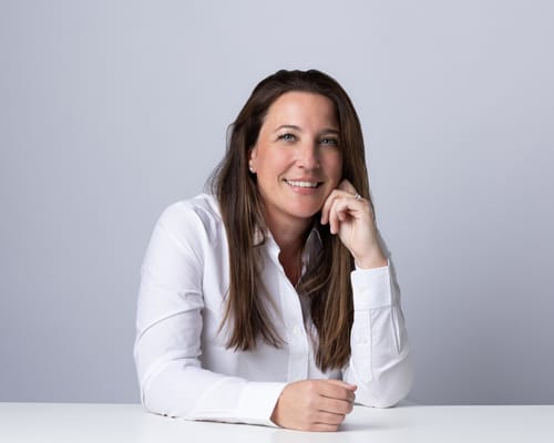 Headshot of Ashley Madge, LICSW