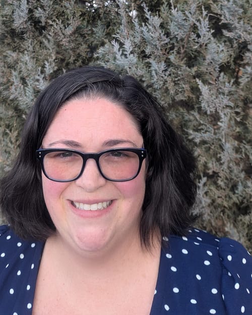 Headshot of Allison Hernandez, LCSW