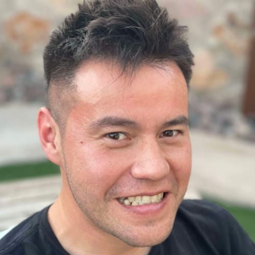 Headshot of Ivan Torres, LPC