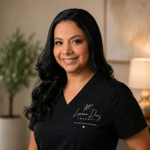 Headshot of Lorena Diaz, LCSW