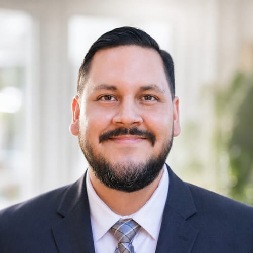 Headshot of Pablo Ponce, LPCC