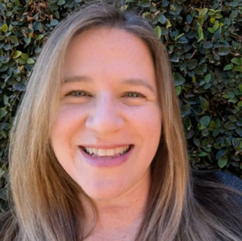 Headshot of Loy Anne Sarazin, LCSW