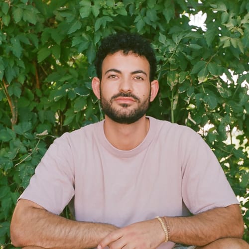 Headshot of Etamar Prizament, LCSW