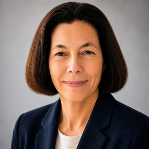 Headshot of Kim McGarvey, LMFT