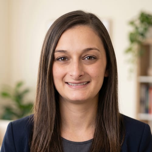 Headshot of Juliana Branch, LPCC