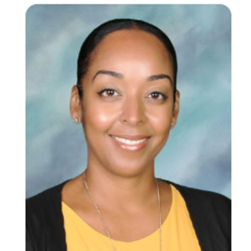 Headshot of Flordaliza Rodriguez, LCSW
