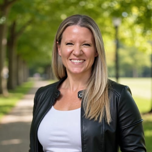 Headshot of Elizabeth Rock, APRN_CNP