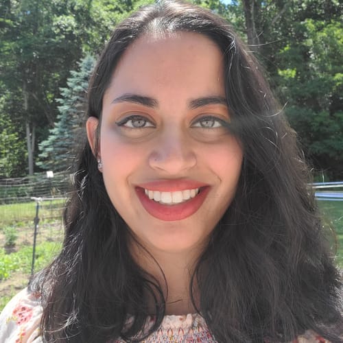 Headshot of Mira Patel, LCSW
