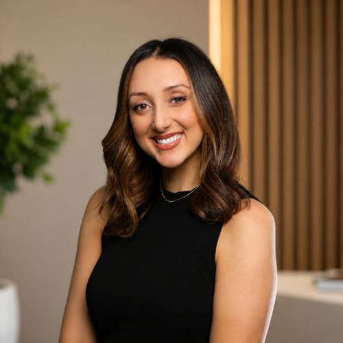 Headshot of Christina Carbone, LCPC