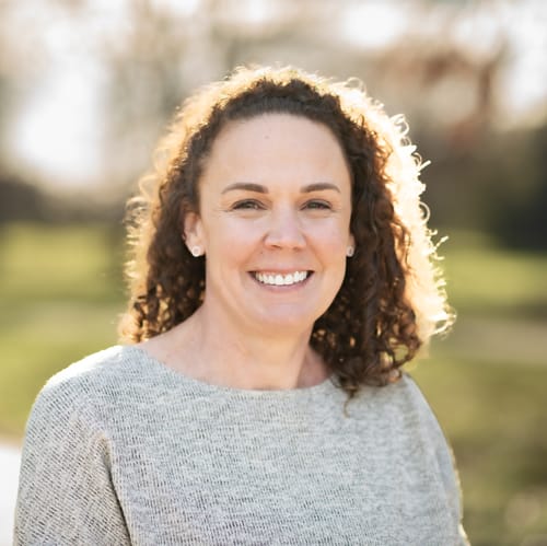 Headshot of Jocelyn Thompson, LCSW