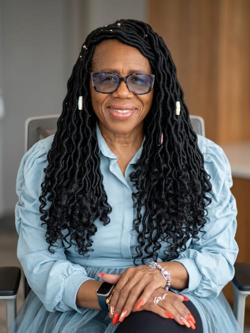 Headshot of Deloris Curry, LMSW