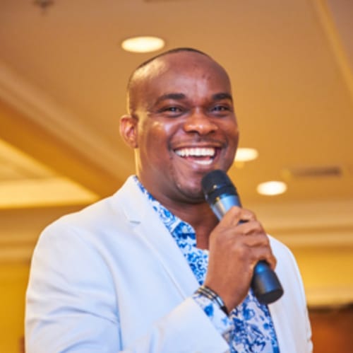 Headshot of Emmanuel Ihemedu, LPC