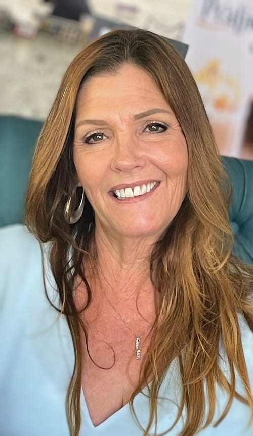 Headshot of Sharon Francis, LCSW