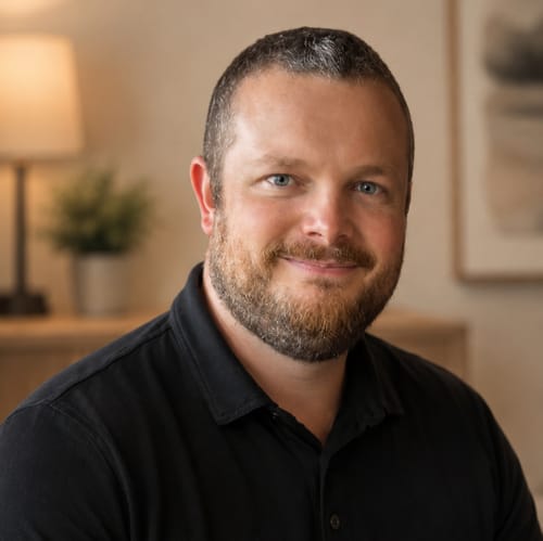 Headshot of Jordan Jones, LCSW