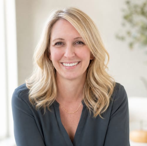 Headshot of Laura Finken, LPC