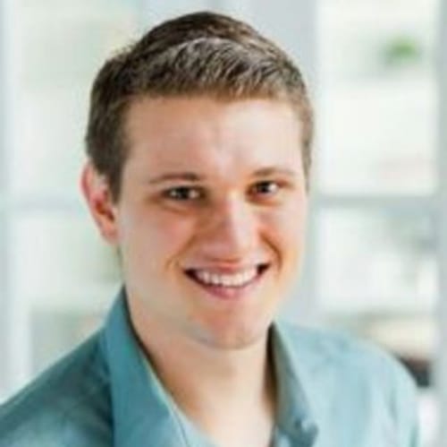 Headshot of Justin Perry, LMFT