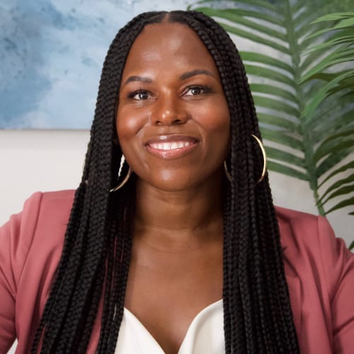 Headshot of Vanessa Hentz, LCSW