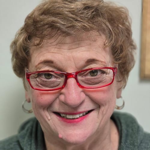 Headshot of Cynthia (Cindi) Christiansen, LMFT