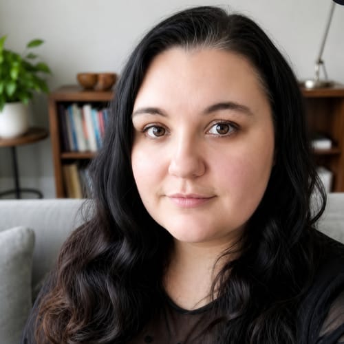 Headshot of Kristie Cooley, LMHC