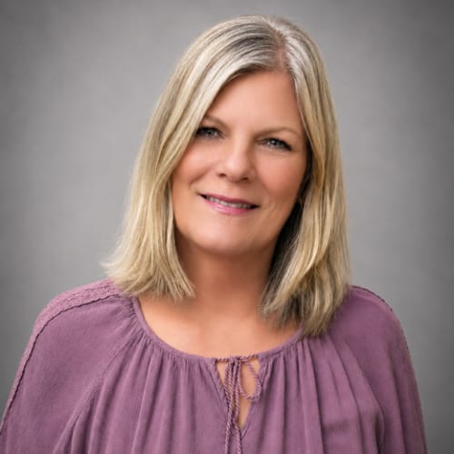 Headshot of Julie Elwood, LCSW
