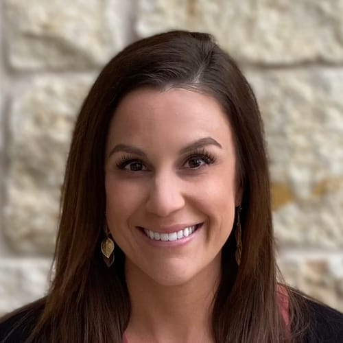 Headshot of Nicole Duntsch, LCSW