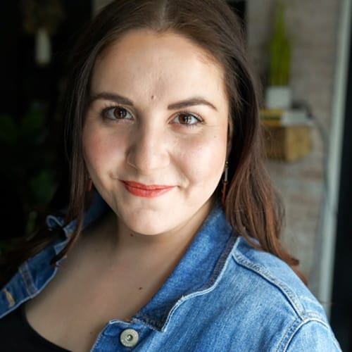 Headshot of Jaclyn Moore, LCSW