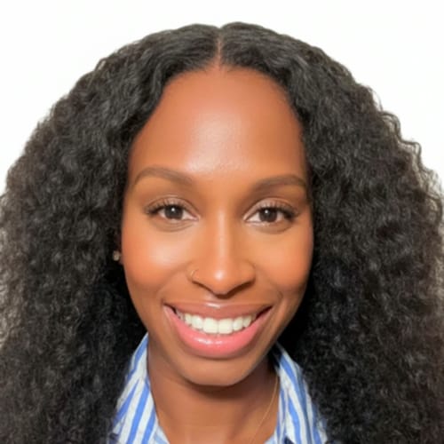 Headshot of Jamila El-Hajj-Bey, LCSW