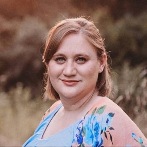 Headshot of Mackenzie Smalley, LCSW