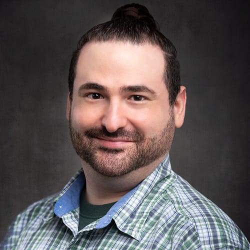 Headshot of Dakota Cash, LMHC