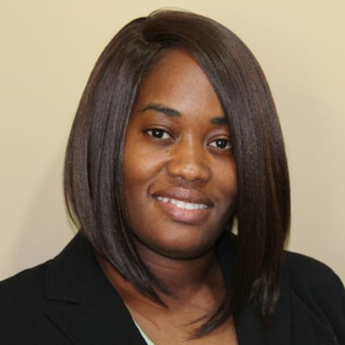Headshot of Amanda Williams, LICSW