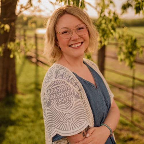 Headshot of Cali Lloyd, LCSW