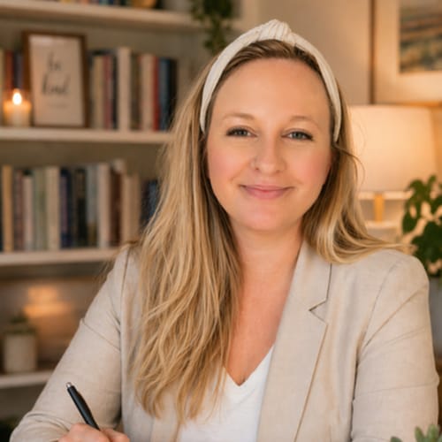 Headshot of Mycah Thurman, APRN