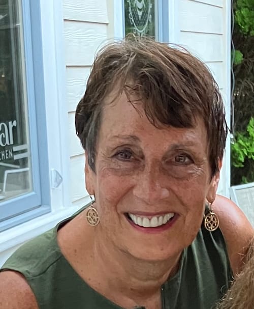 Headshot of Catherine Stanzione, LICENSED_PSYCHOLOGIST