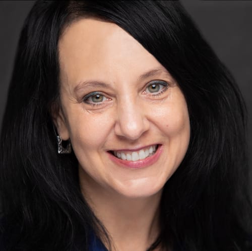 Headshot of Lisa VanVleet, LCSW