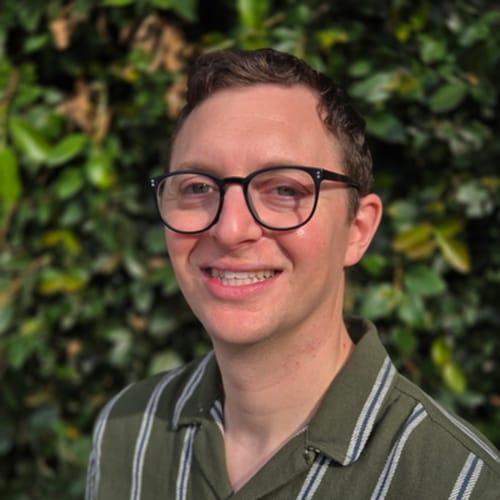 Headshot of Mathew Goldberg, LCSW