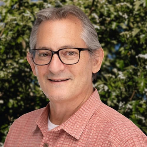 Headshot of Ken Goldberg, LCSW
