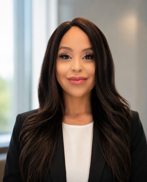 Headshot of Marina Sabia, LCSW