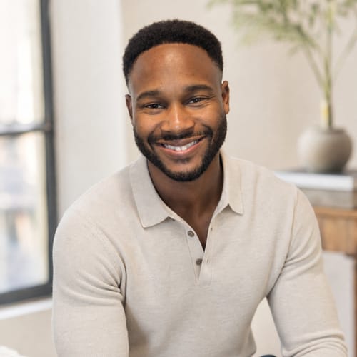 Headshot of Le'Gari Daniels, LPC