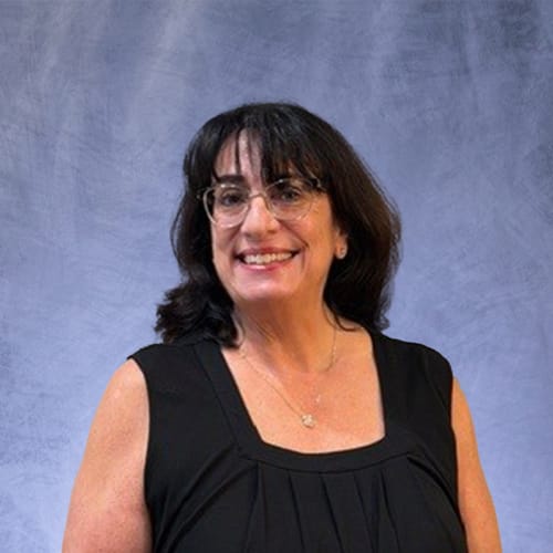 Headshot of Paula Comm, LPCC