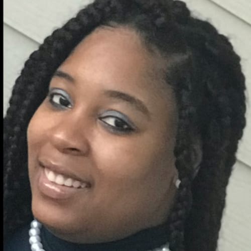 Headshot of Francheska Russell, LPC
