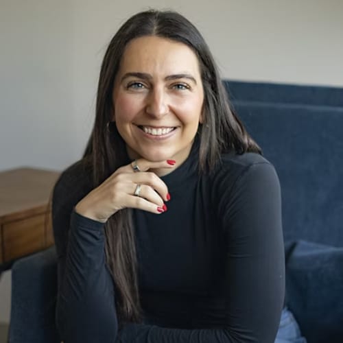 Headshot of Ellen Hirsch, LCMHC