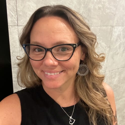 Headshot of Amanda Shenk, LPC