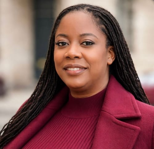 Headshot of Patrice Barnes-Tracey, LCSW