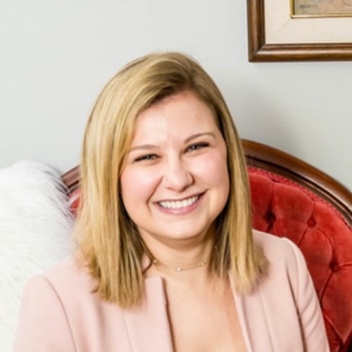Headshot of Dani Frank, LCSW