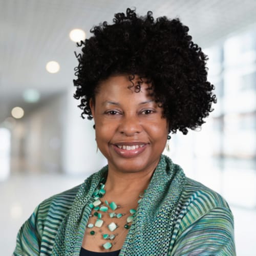 Headshot of Telishia Johnson, LMFT