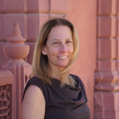 Headshot of Gina Giacone, LMFT