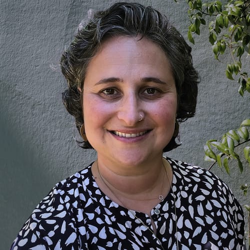 Headshot of Samantha Weiss, LCSW