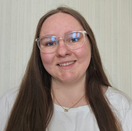 Headshot of Amber Smith, LCSW