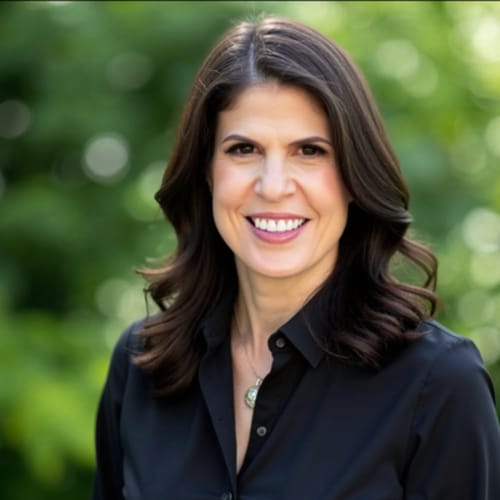 Headshot of Linda Rosenberg, LPC